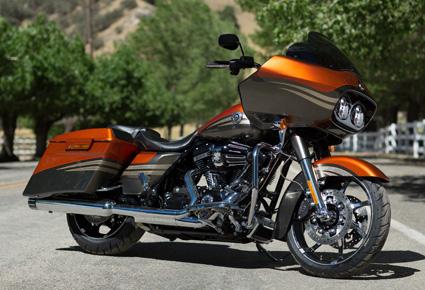 هارلي دايفيدسون تطرح دراجة CVO Road Glide